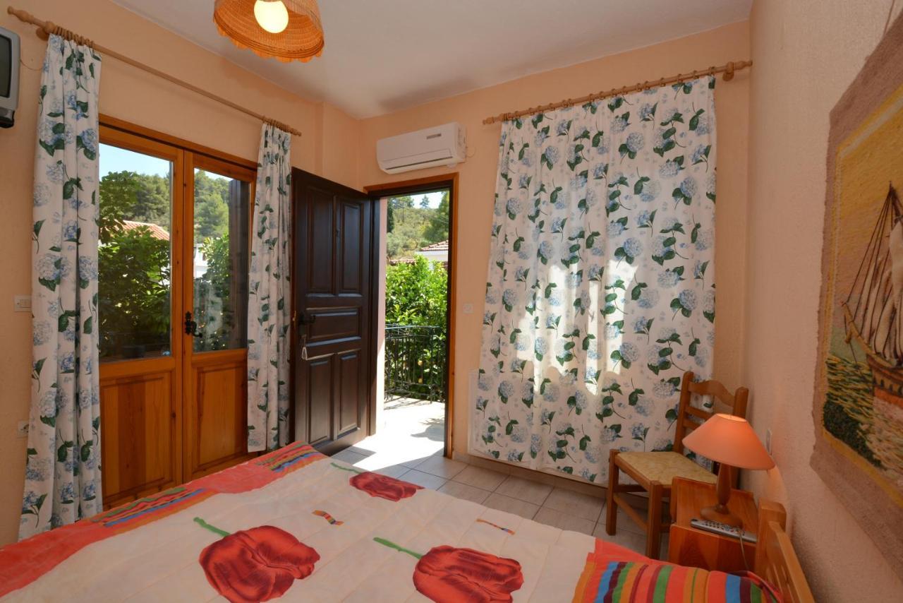 Hotel Korinas House à Agnontas Extérieur photo